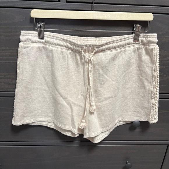 Z Supply Organic Lounge Shorts - Picture 1 of 8